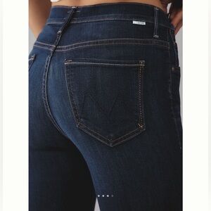 New💫LIL’ MOTHER Insider Crop-Step Fray Jeans Off Limits 24 Blue Anthropologie